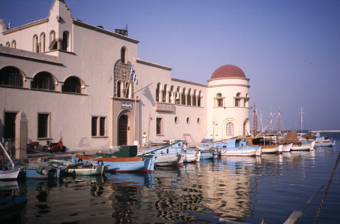 Hafen von Kalymnos bei der Durchfahrt